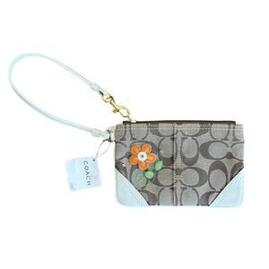 Coach Khaki White Hampton Signature Corner Wristlet Orange Flower Appliqué NWT